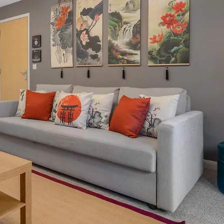 Apartamento Japanese Lantern With Free Park, Netfix, 75 Inch Tv, Games - Centre
